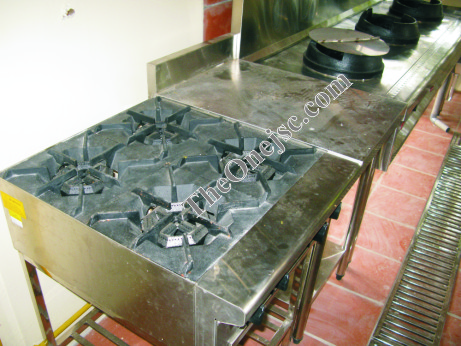 bep inox nho cho nha hang